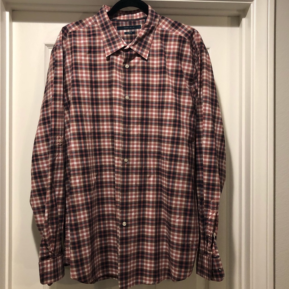 Men’s Perry Ellis long sleeve buttondown